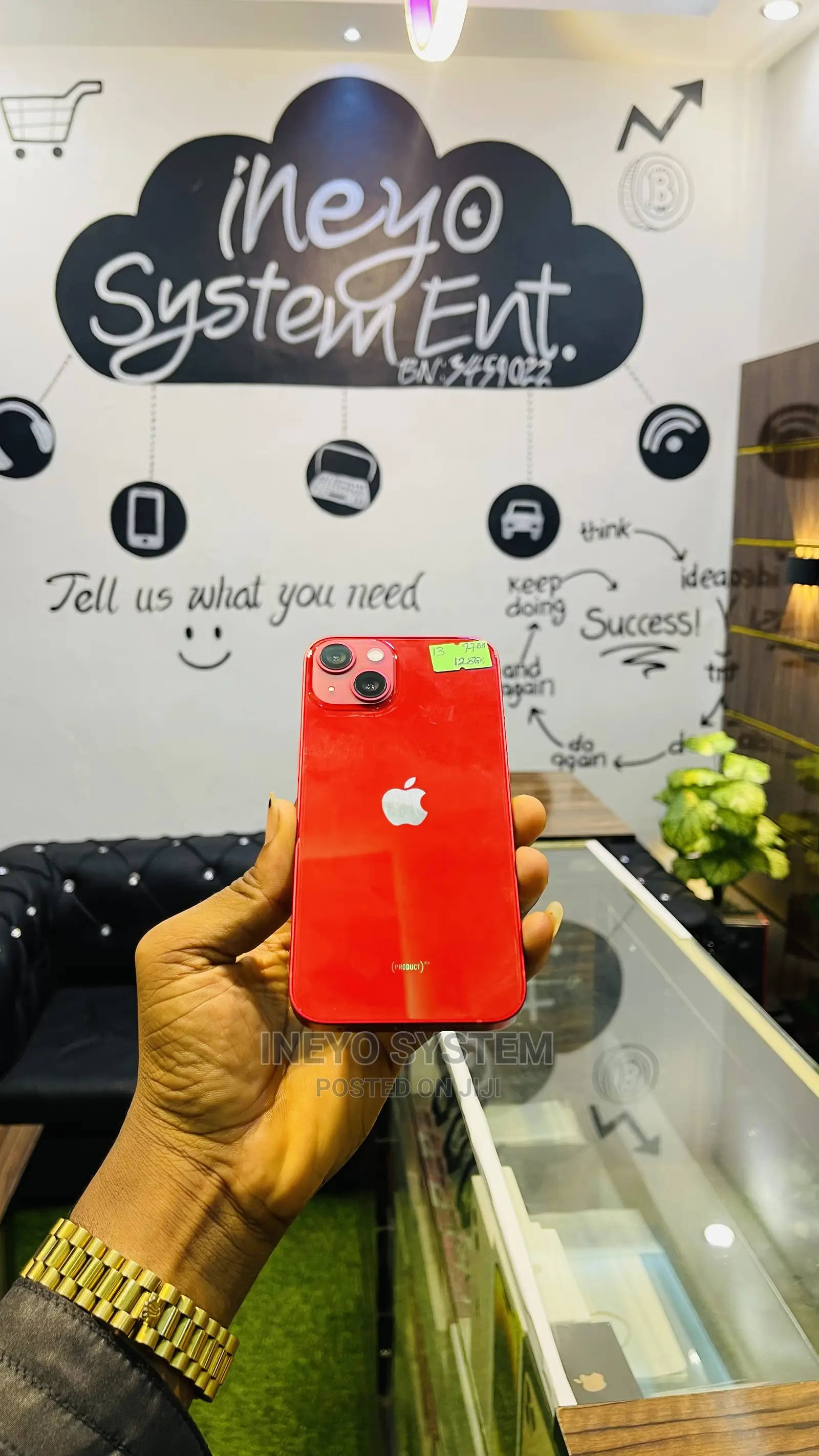 Apple iPhone 13 128 GB Red