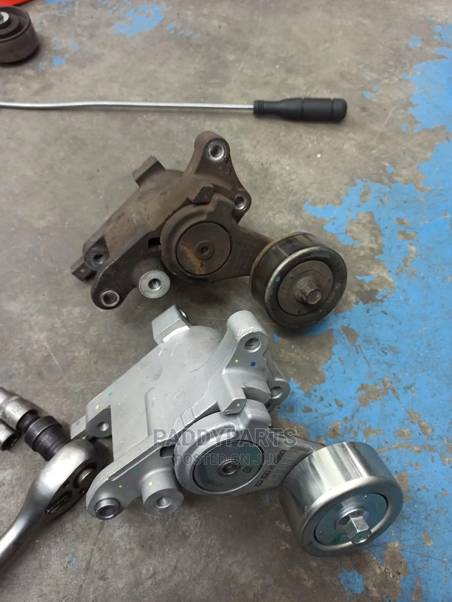 Toyota Hilux Engine Belt Tensioner