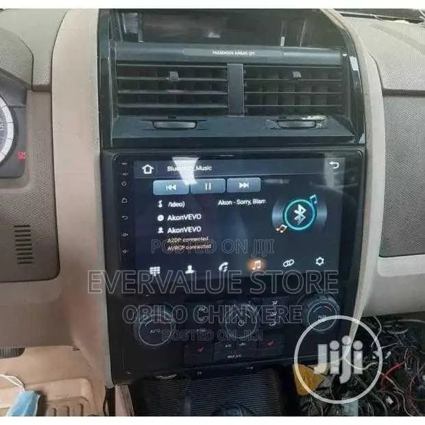 Ford Escape 2007-2012 Android Player + Reverse Camera