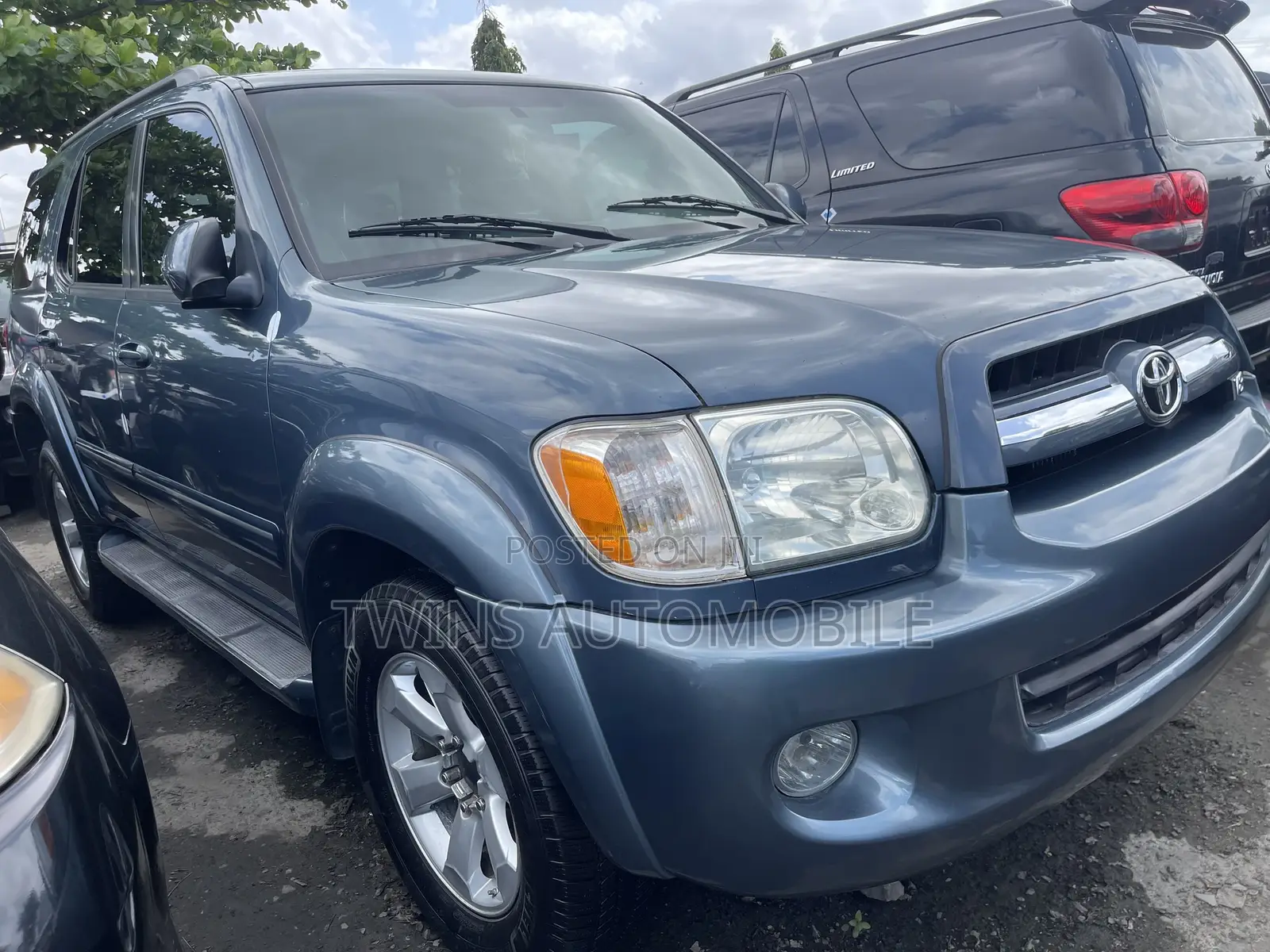 Toyota Sequoia 2007 Blue