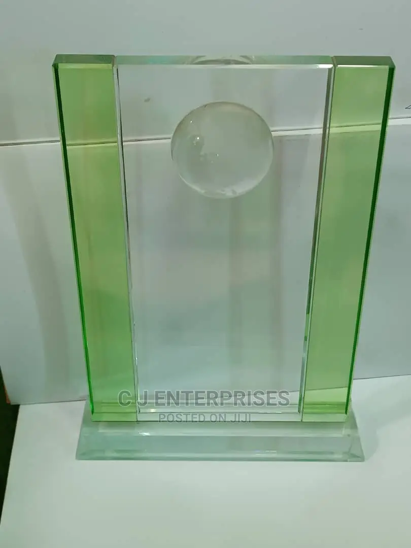 Glass Award Plaque E55