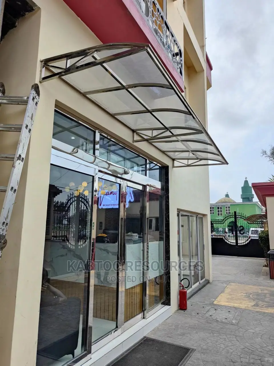 Automated/Sensored Glass Door