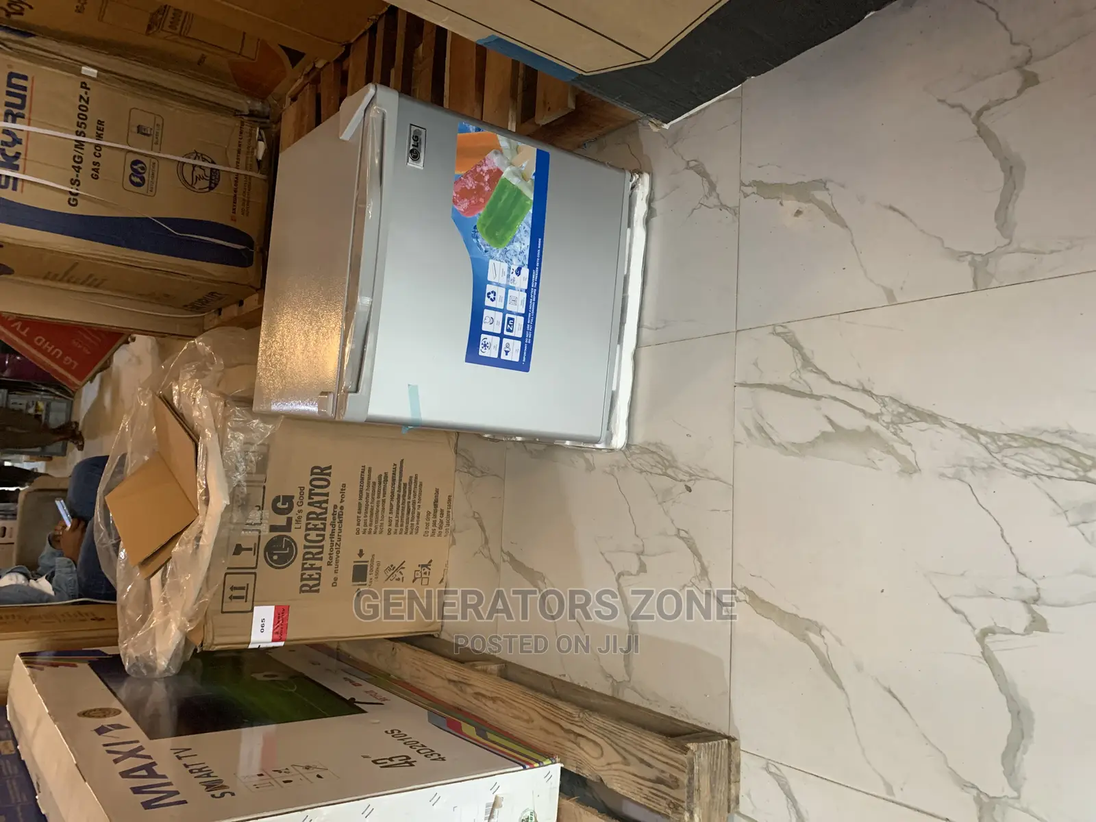 Affordable Bedside LG Refrigerator Gc-065l
