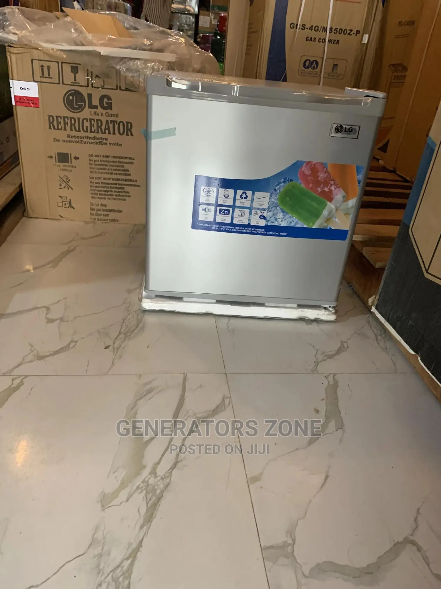 Fast Cooling Lg Mini Fridge Gc-065l With Top Freezer