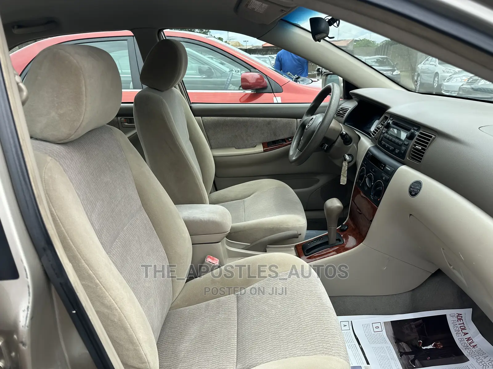 Toyota Corolla LE 2005 Gold