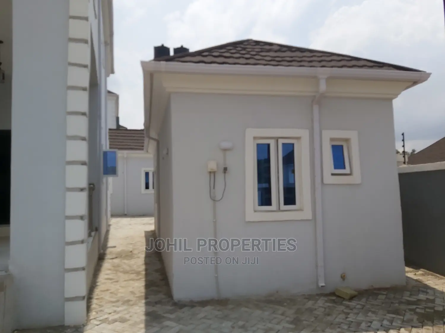5bdrm Duplex in Naf Valley Estate, Asokoro for rent