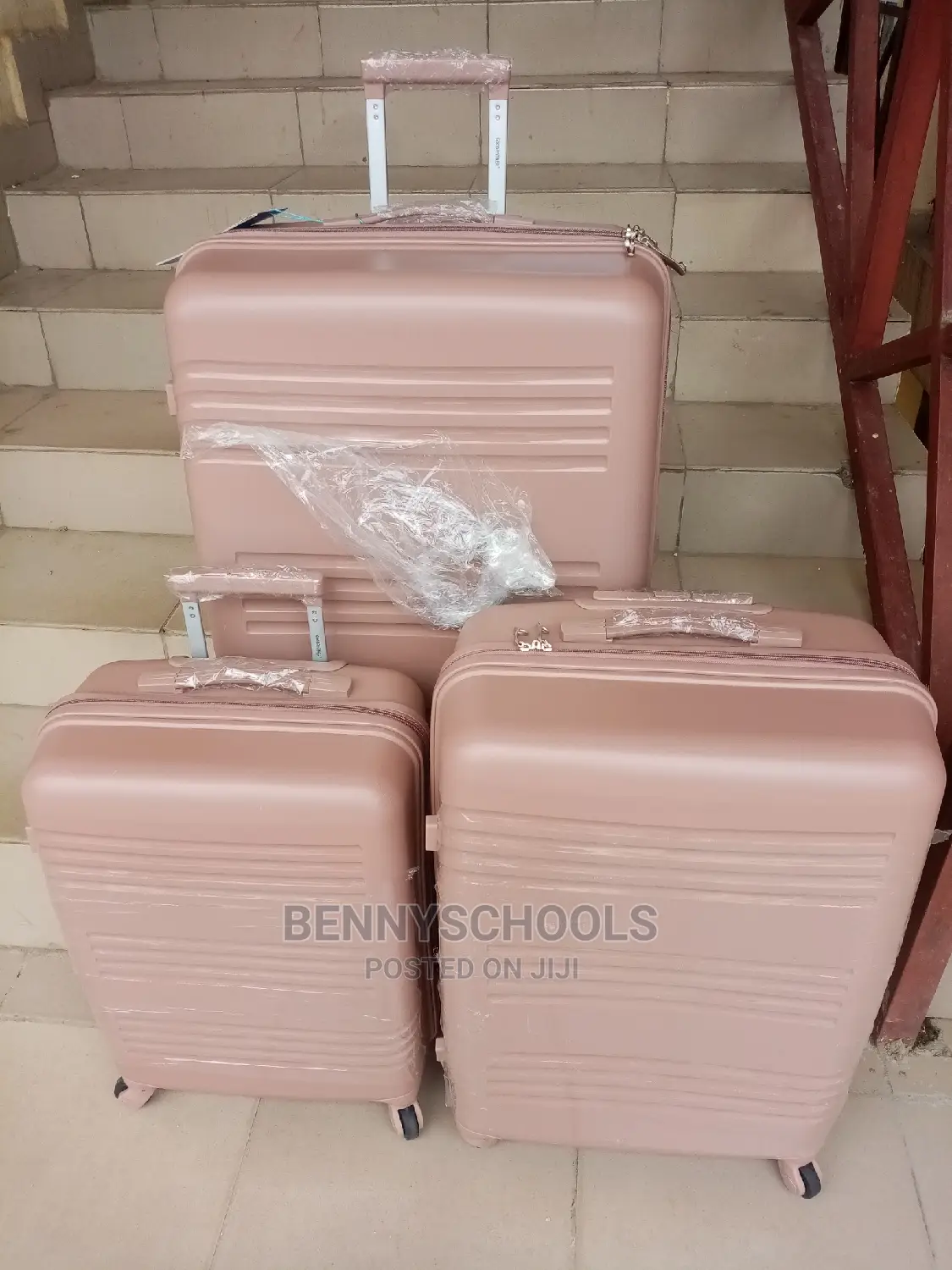Set Of 3 Unbreakable Elastic Rubber Plastic Luggage Boxes