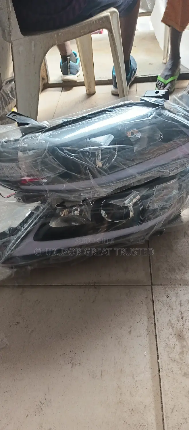 Headlamp for Camry 2010 Lexus Face Very Authentic