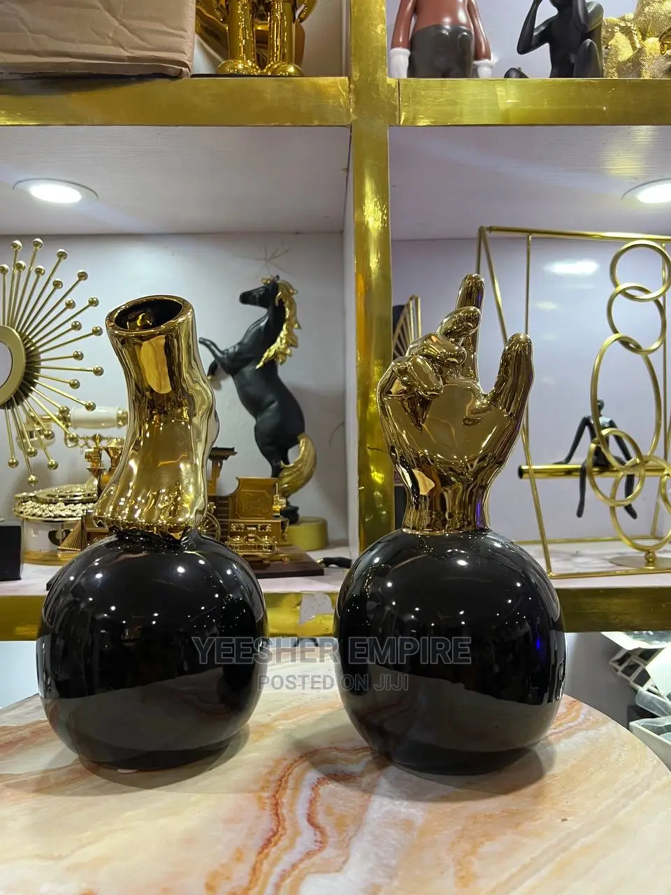 Decorative Figurines