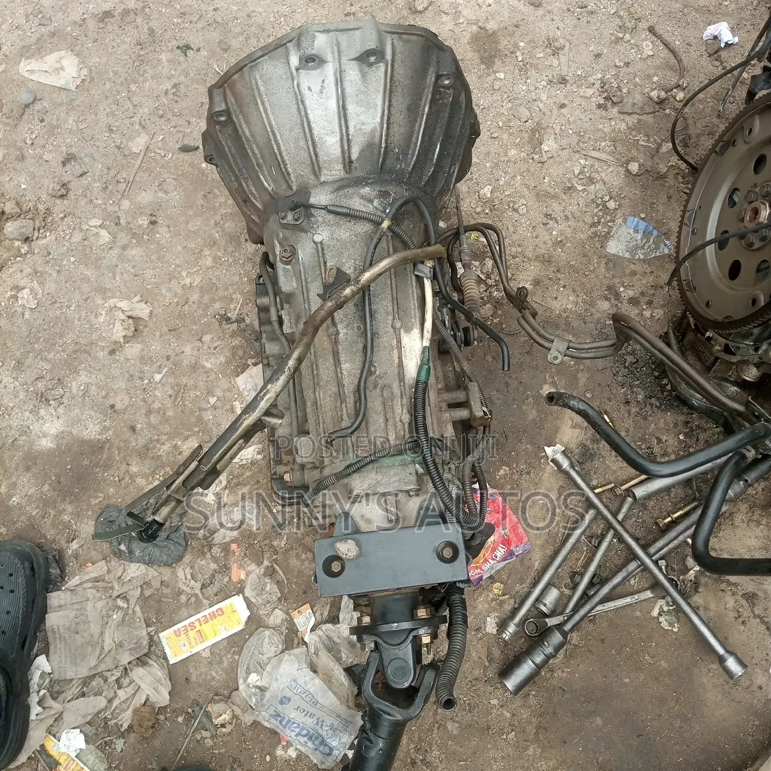 Gearbox for Pathfinder,QX4 2wheel Drive.