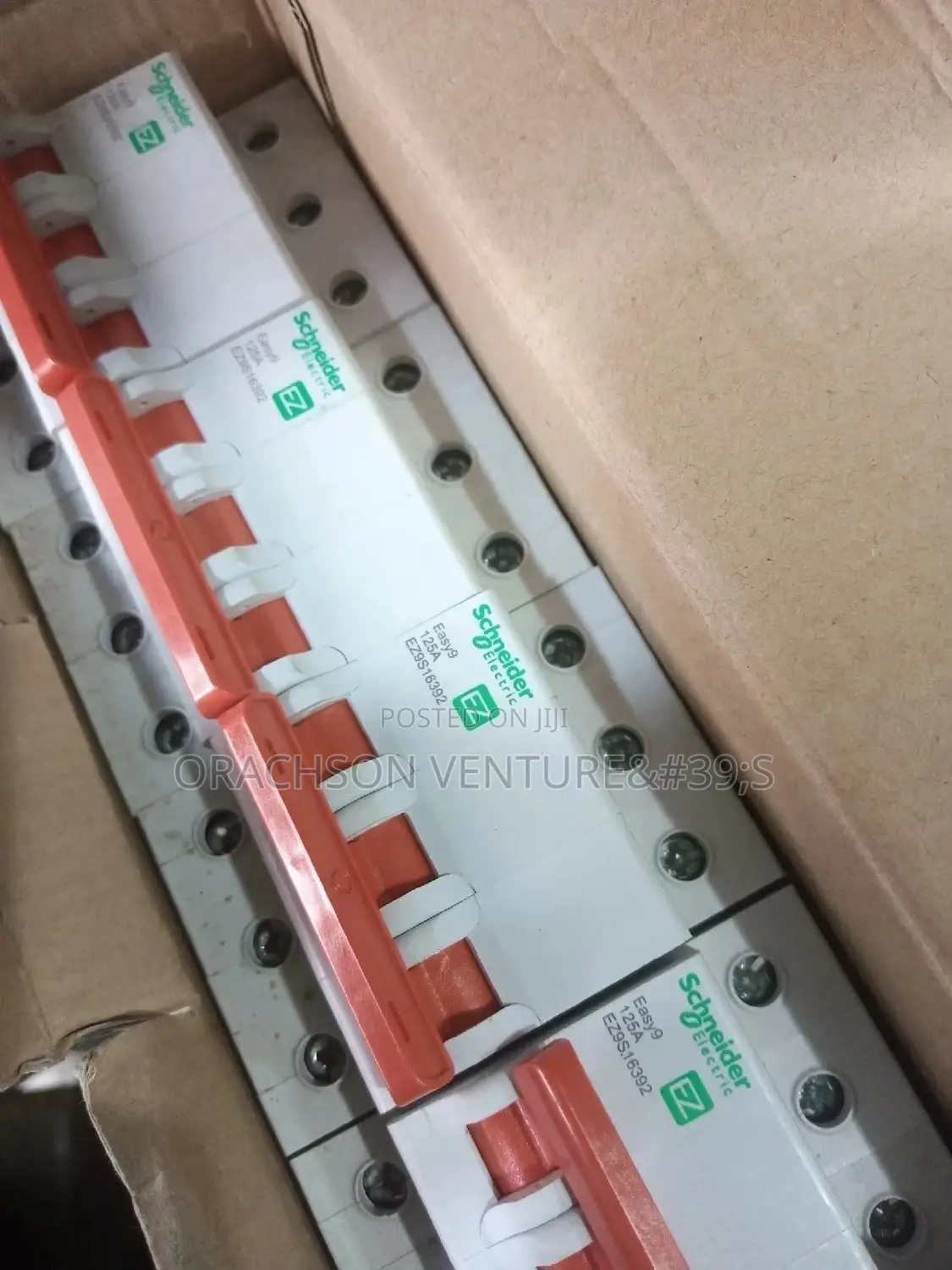 125amps Main Control Schneider