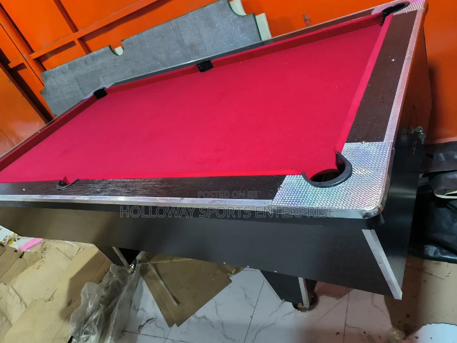 Quality Red Top Snooker With Accessories