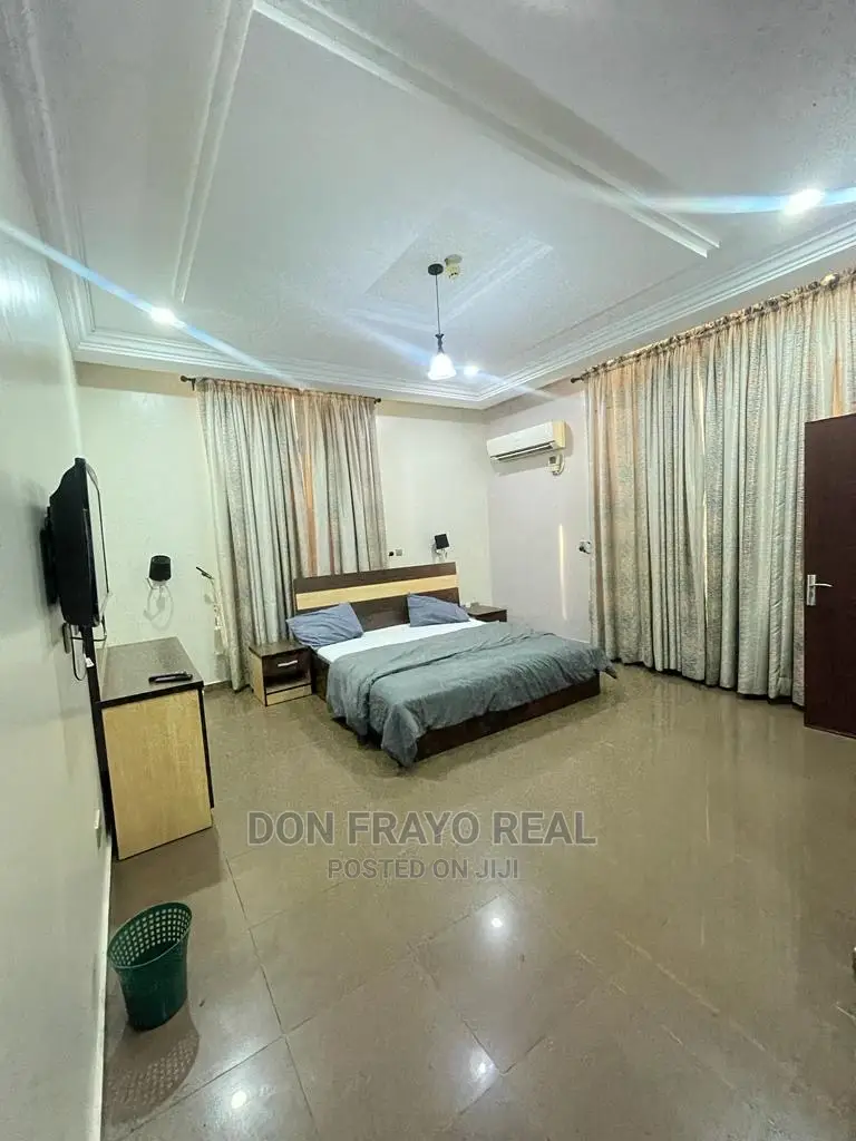 6 Bedrooms Duplex With Swimming Pool Short Let at Old Bodija Estate