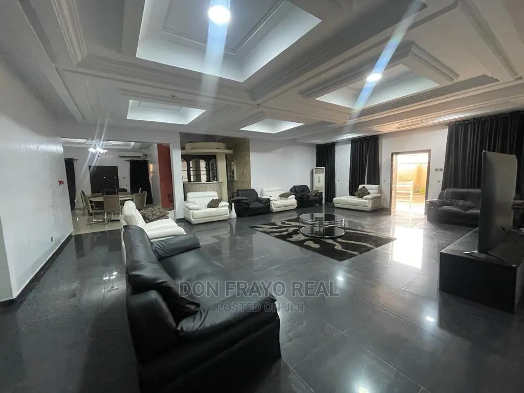 6 Bedrooms Duplex With Swimming Pool Short Let at Old Bodija Estate