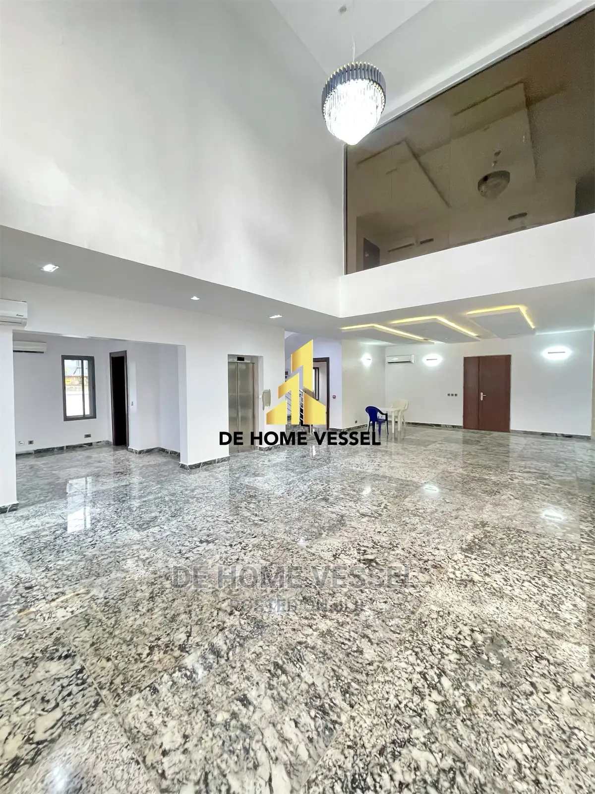 6bdrm Duplex in Old Ikoyi for sale