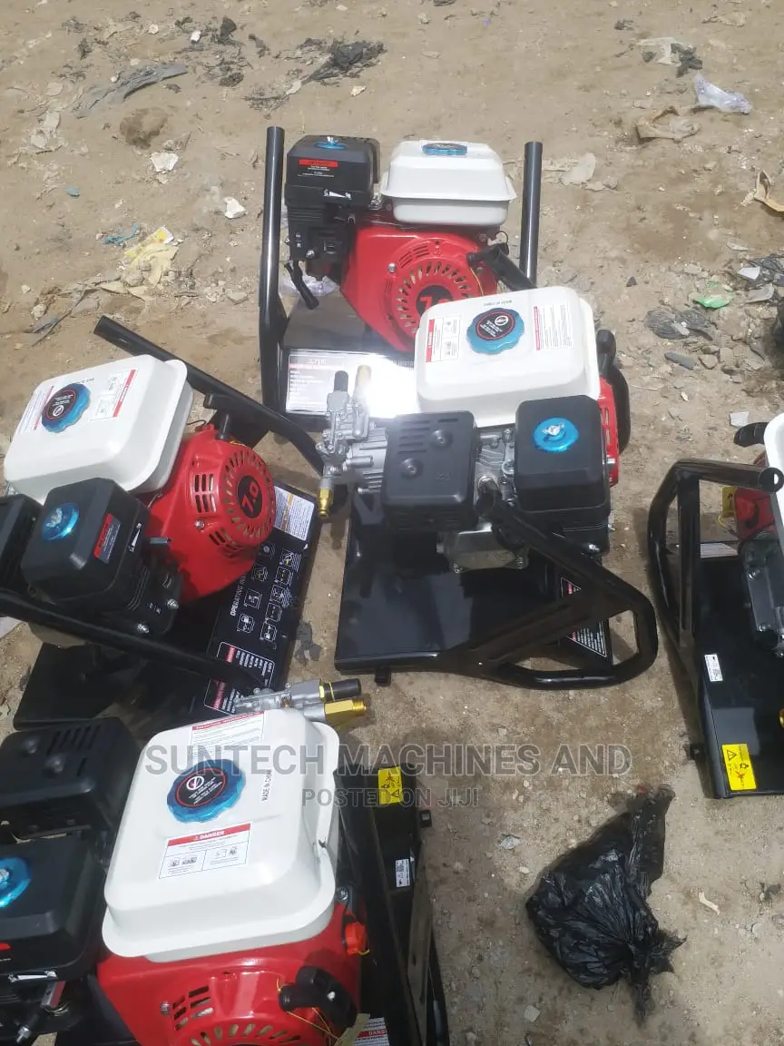 2300 PSI Petrol Pressure Washer