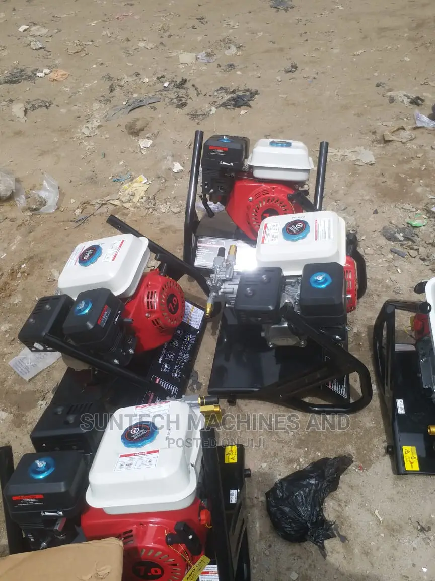 2300 PSI Petrol Pressure Washer