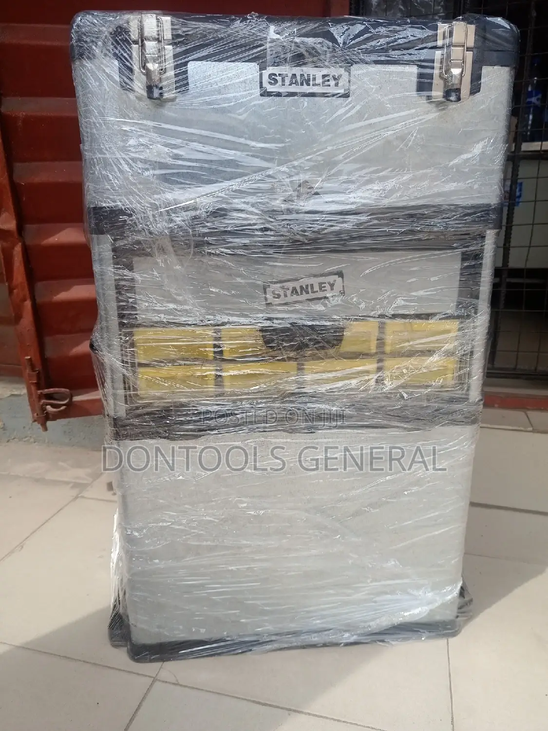 Stanley Metal Rolling Tools Box