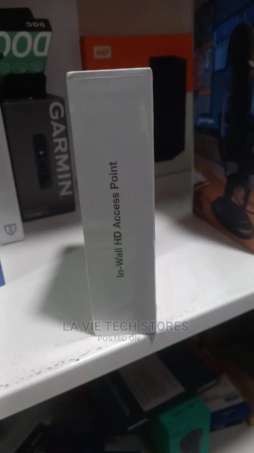 Ubiquiti Networks Unifi in-Wall Wi-Fi Access Point 802.11ac