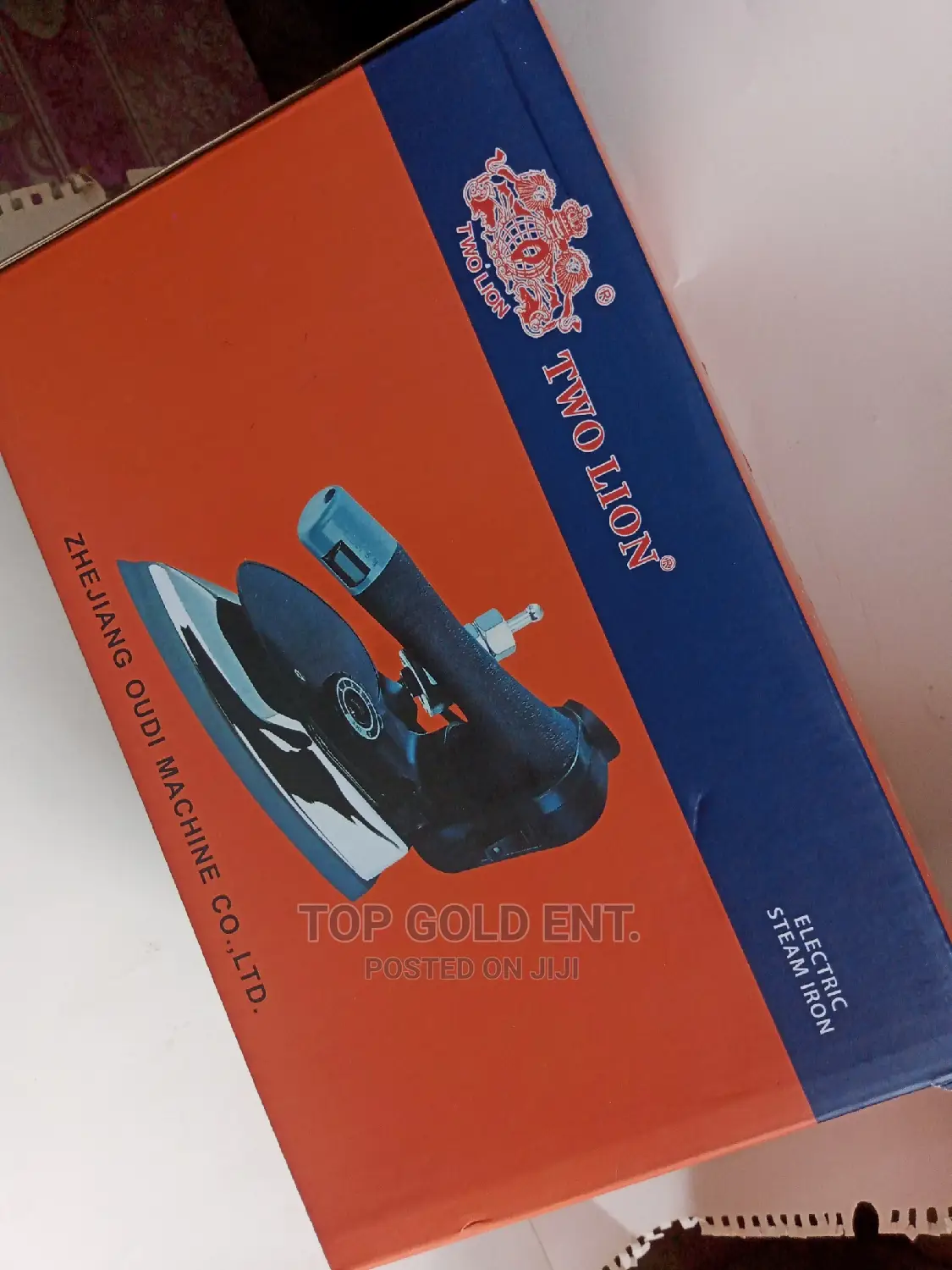 Two Lion Steam Iron