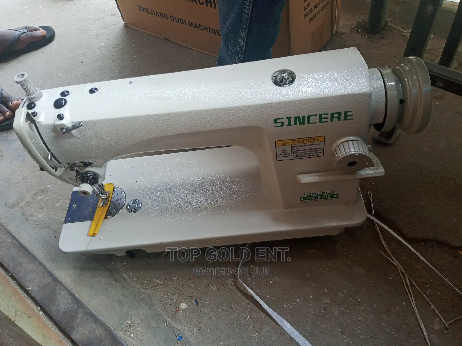 Sincere Industrial Sewing Machine