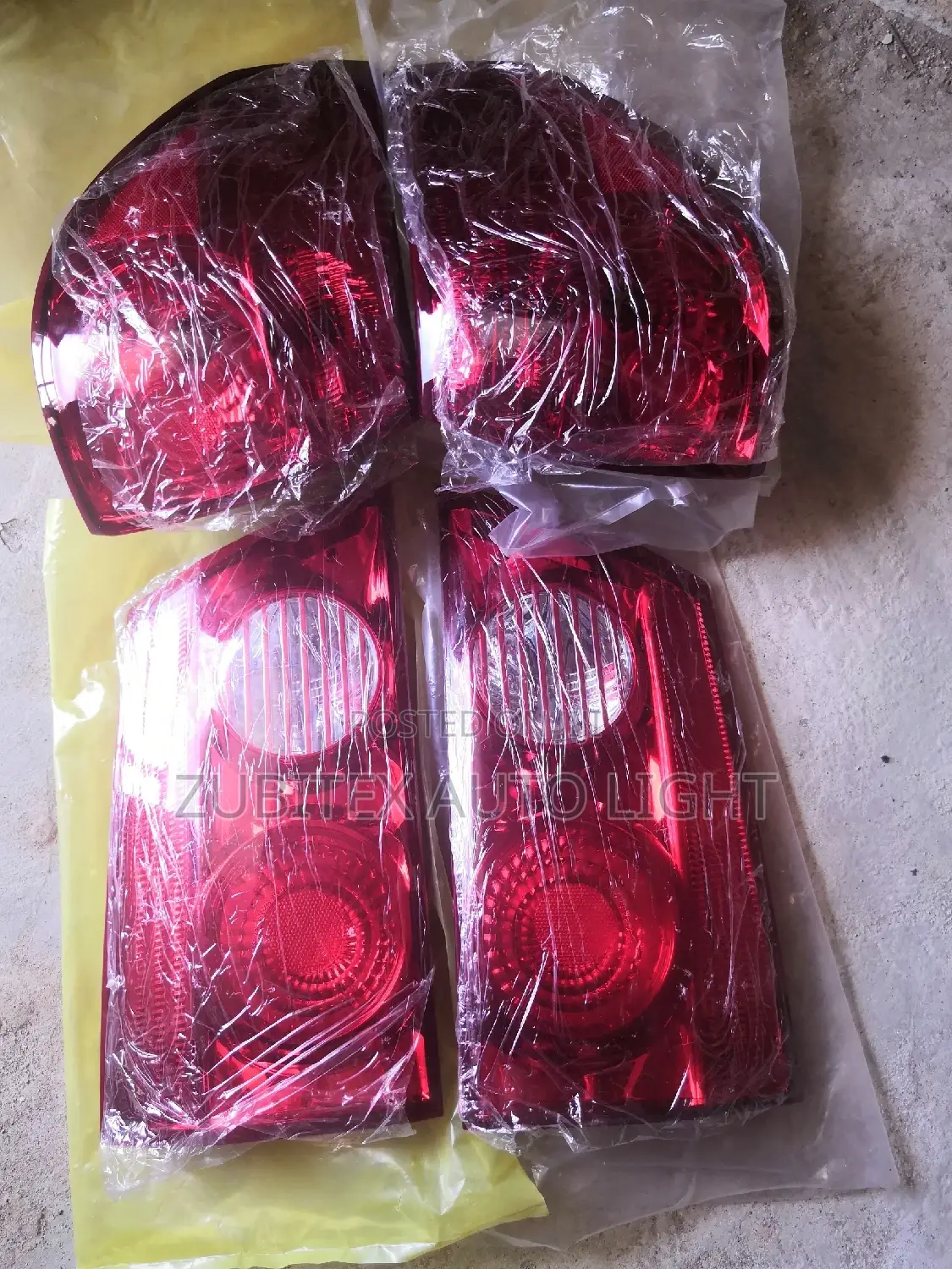 Complete Rearlight Sienna 2006