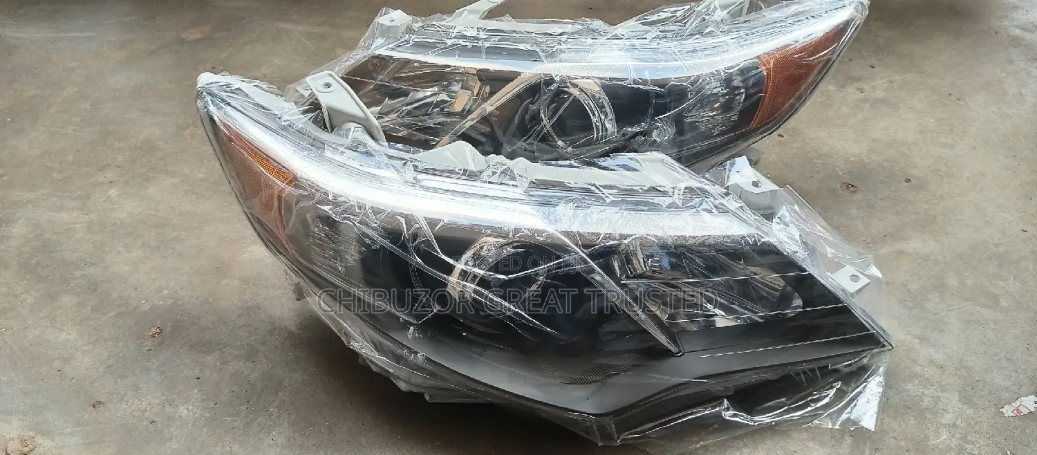 Headlamp for Camry 2013/2014 Dark New One