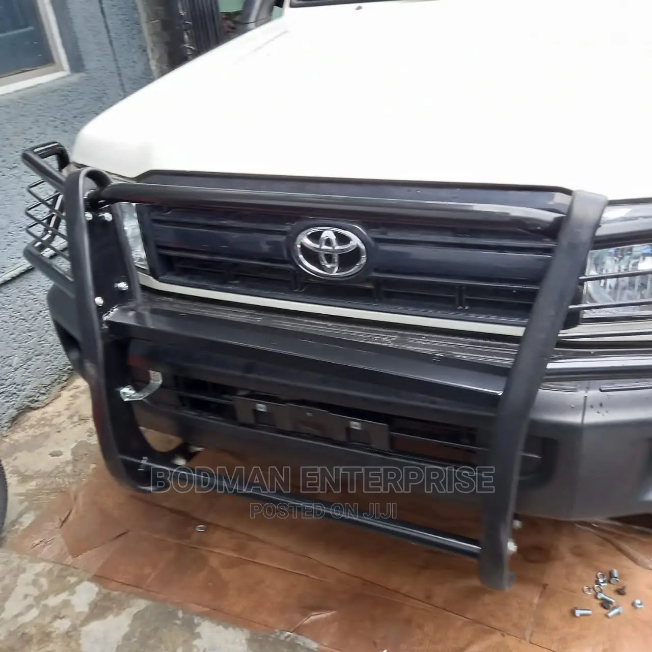 Front Bumper Guard for Toyota Land Cruiser 2**