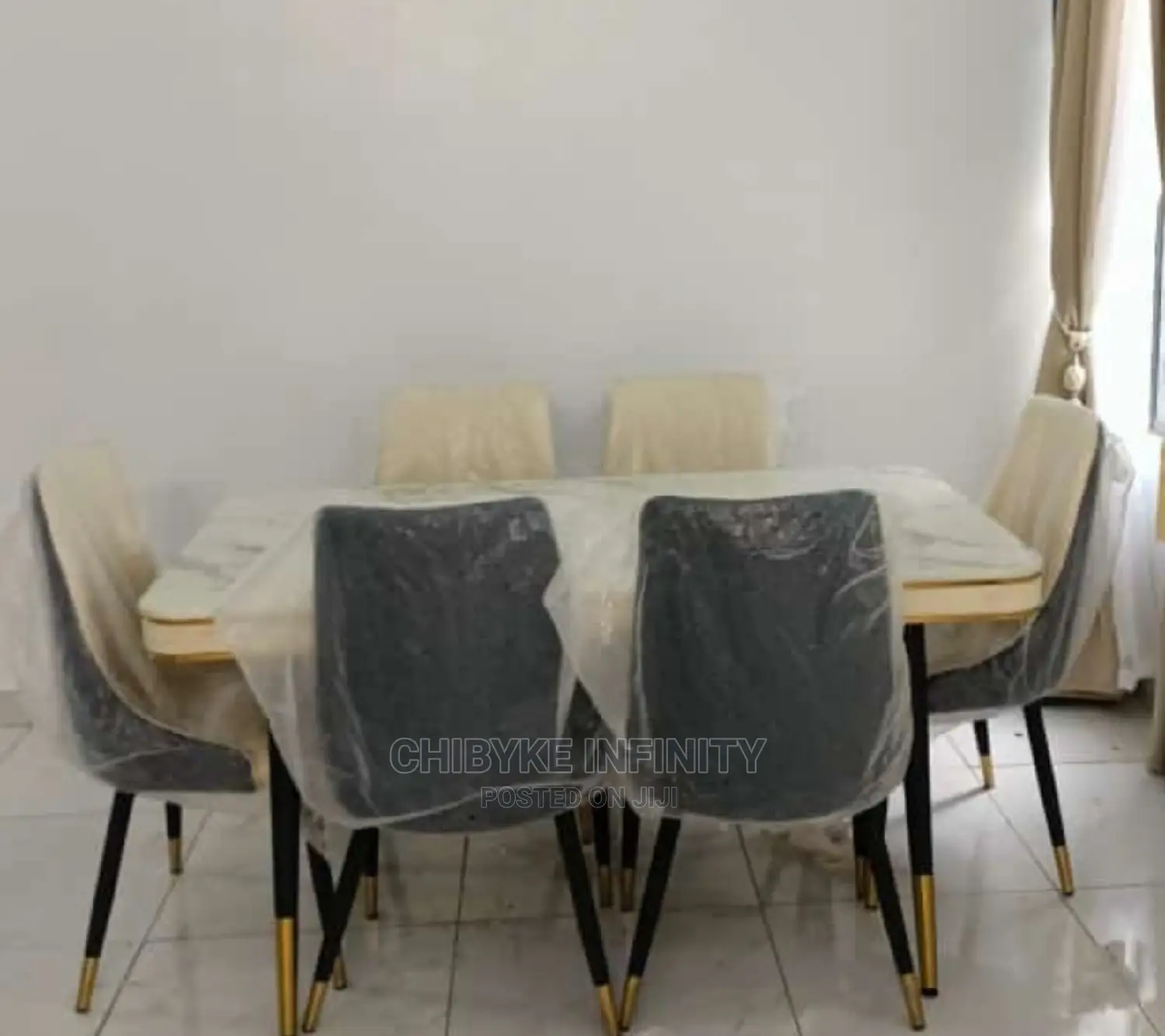 Imported Quality Marble Dining Table by 6 Seater