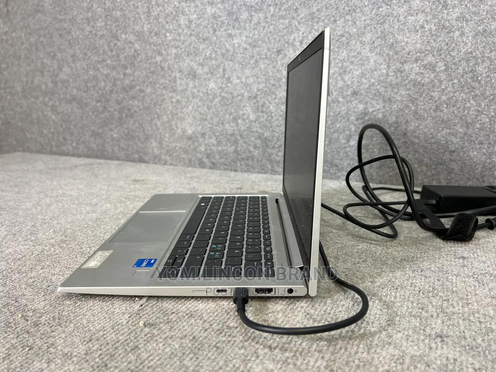 New Laptop HP EliteBook 830 G8 8GB Intel Core I5 SSD 256GB
