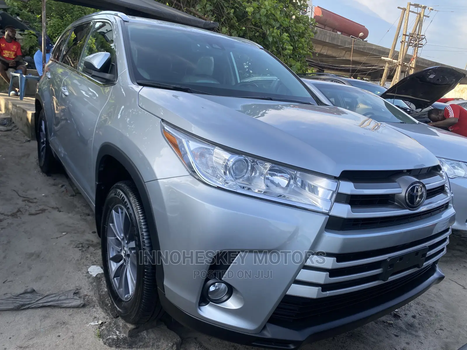 Toyota Highlander XLE 2019 Gray