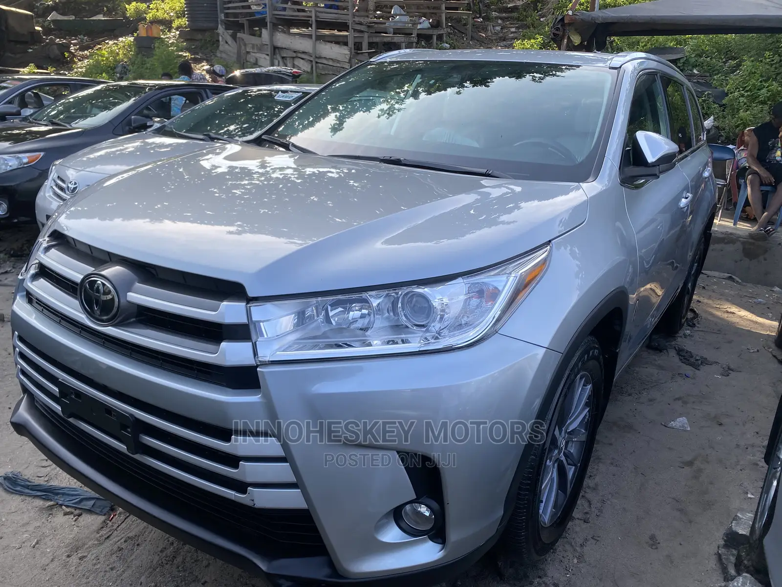 Toyota Highlander XLE 2019 Gray