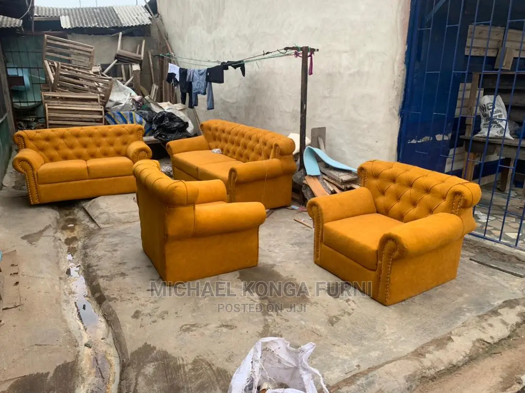 Classic Botton Sofa