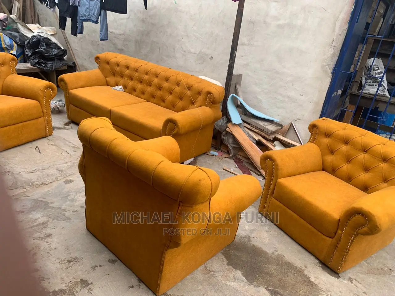 Classic Botton Sofa