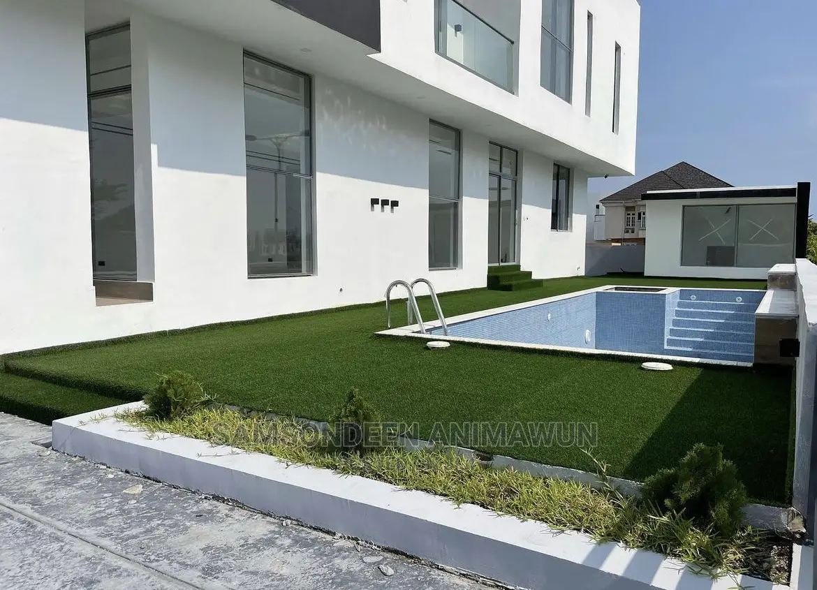 Top Quality Artificial Grass