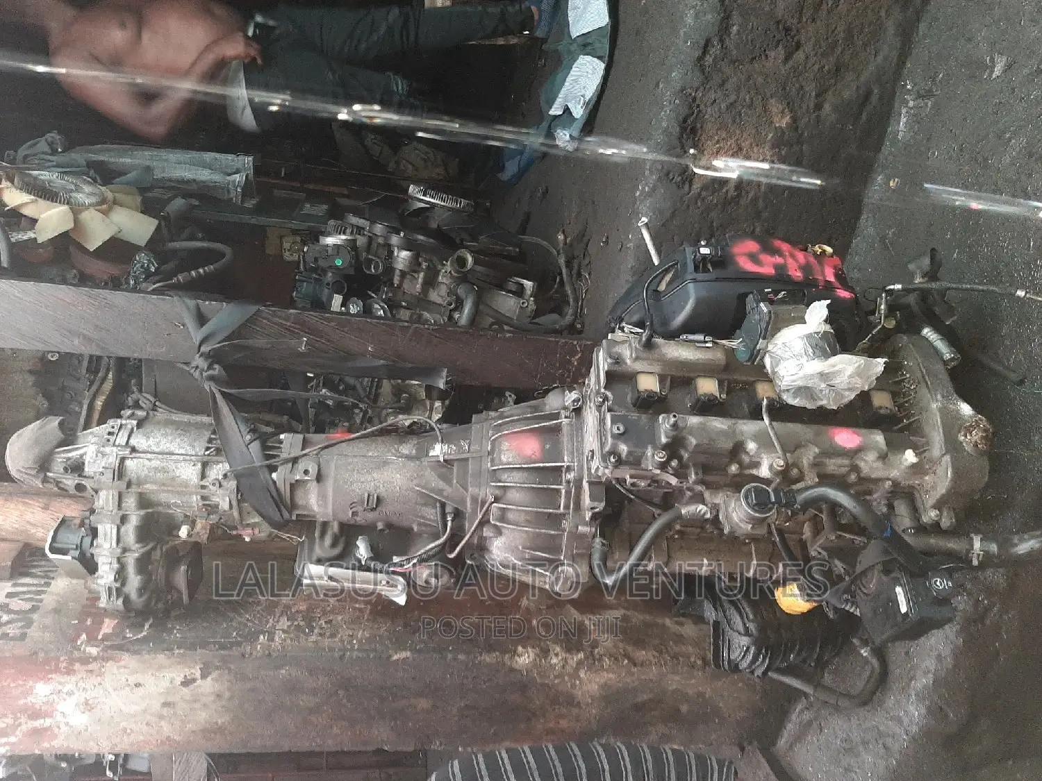 Complete Engine and Gearbox Hummer 3 Jeep 2010