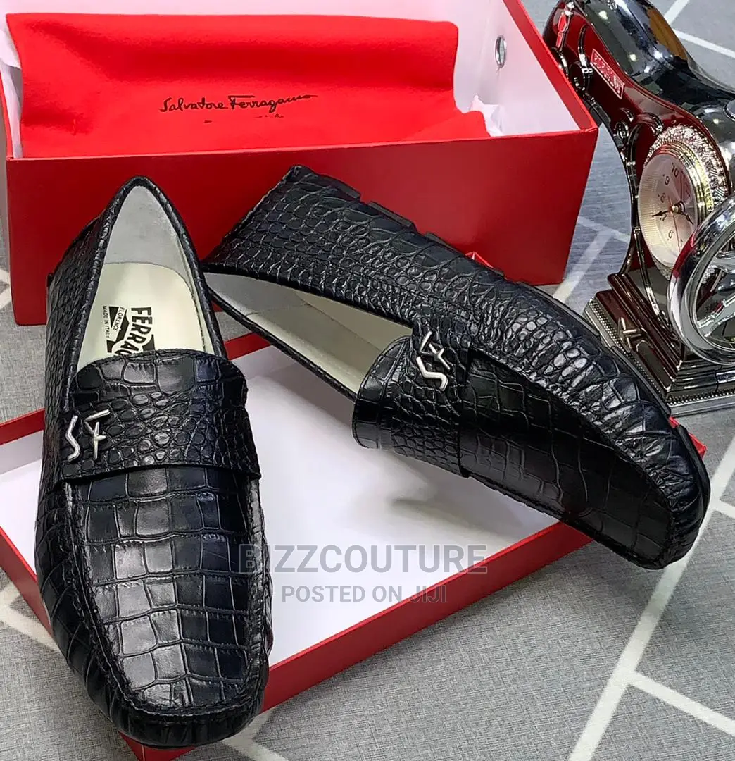 Original SALVATORE FERRAGAMO Drivers Available in Store