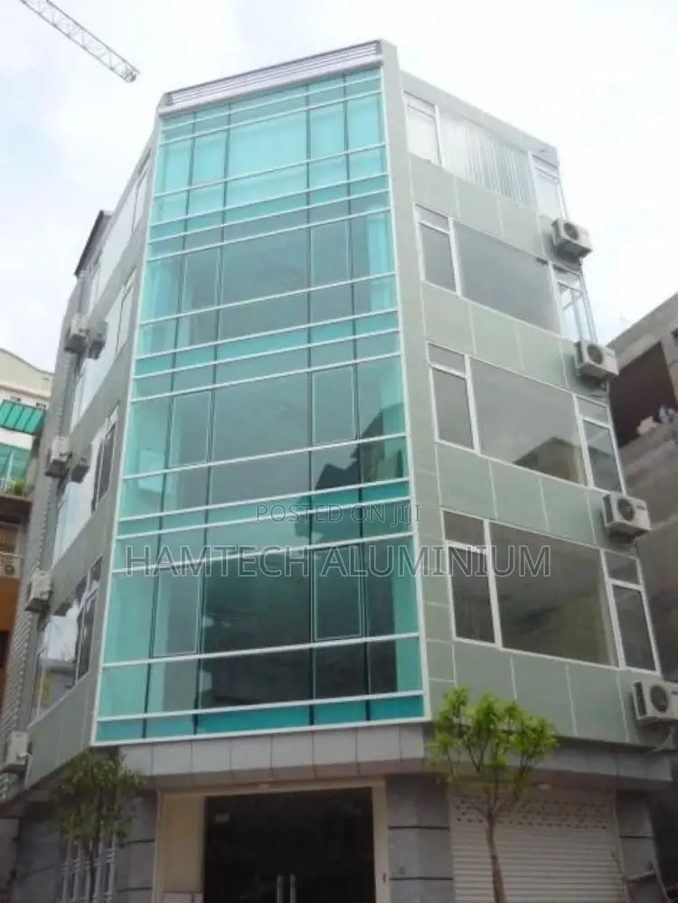 Aluminum Glass Cutting Wall