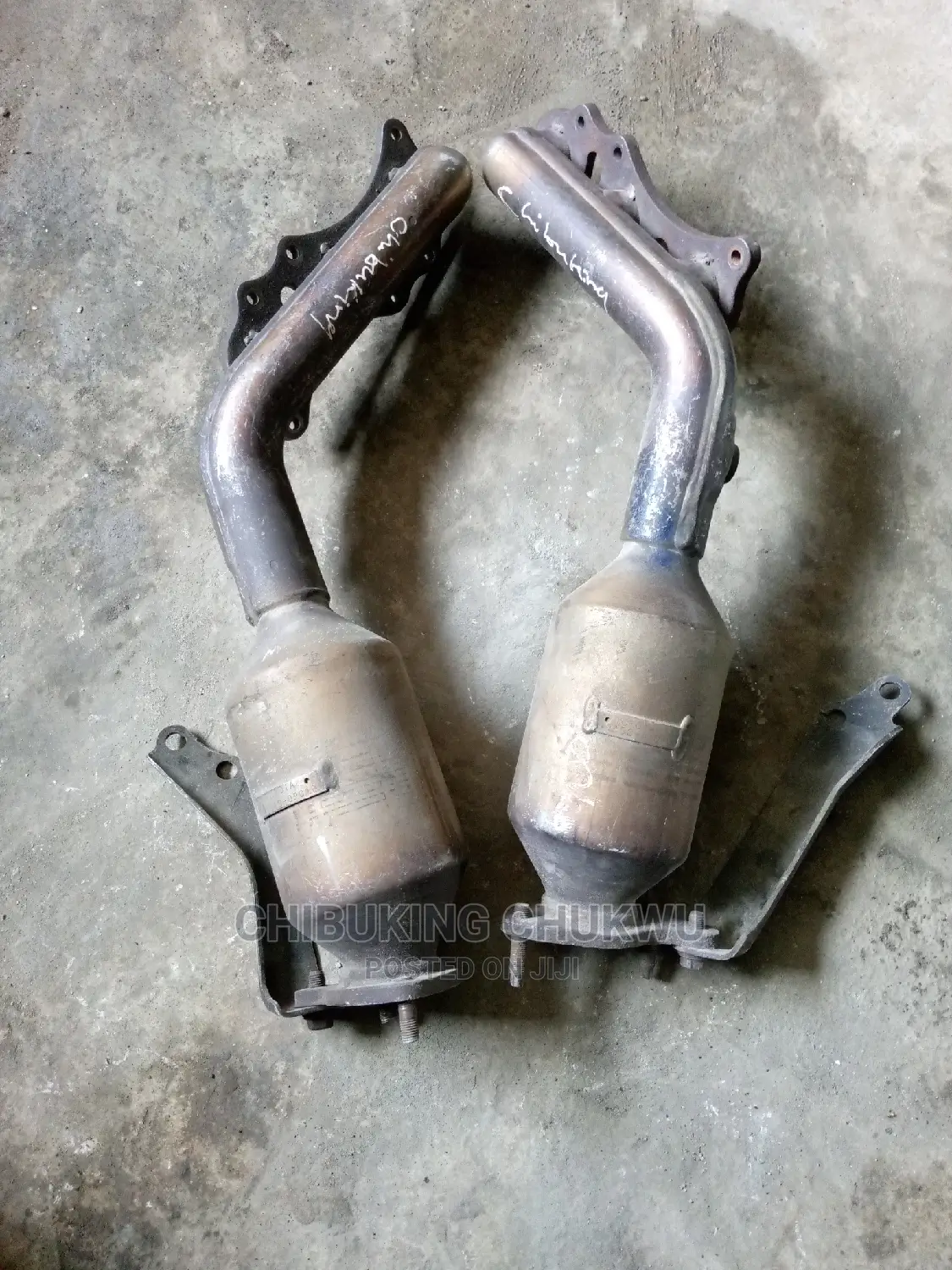 Toyota 4runner 2005-2006 Catalyst Manifold Exhaust Pot.