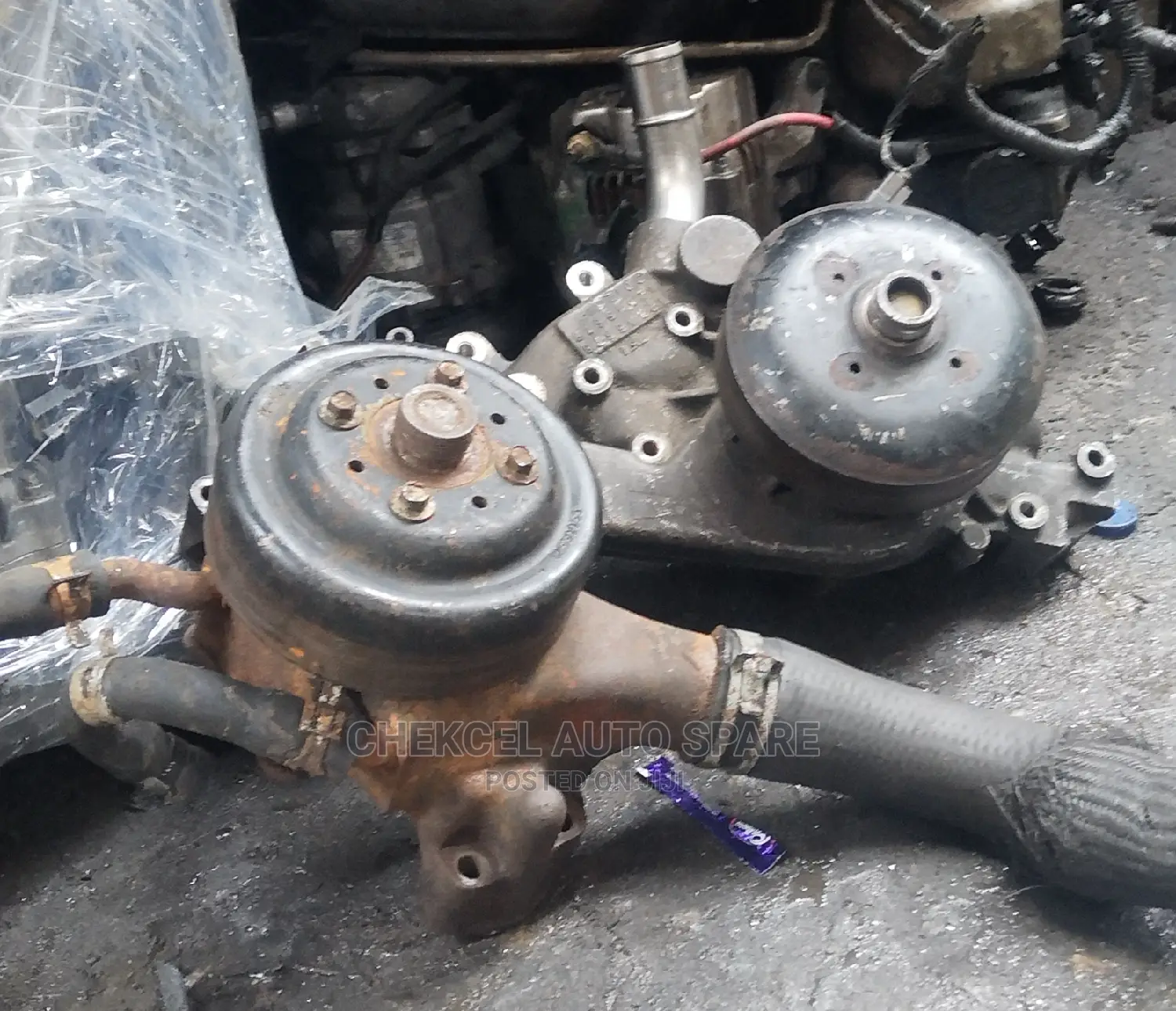 Water Pumps Chevrolet Express, GMC Hummer 2.