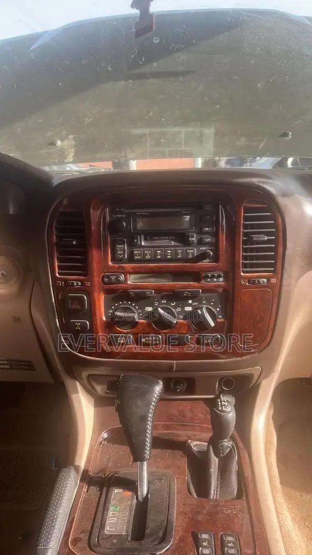 Toyota Land Cruiser 1998-2002 Tesla Android