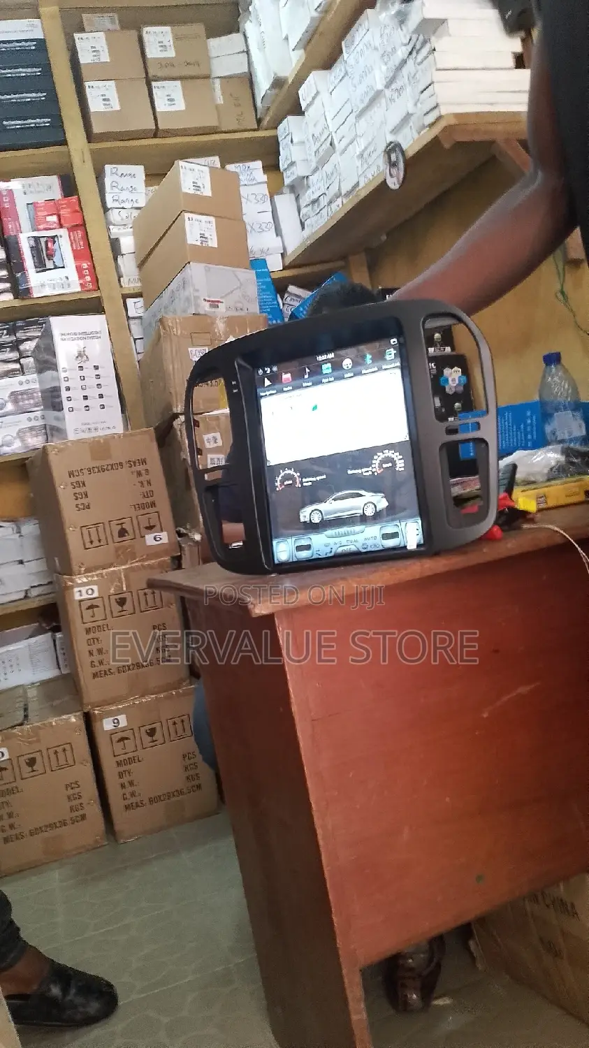 Toyota Land Cruiser 1998-2002 Tesla Android