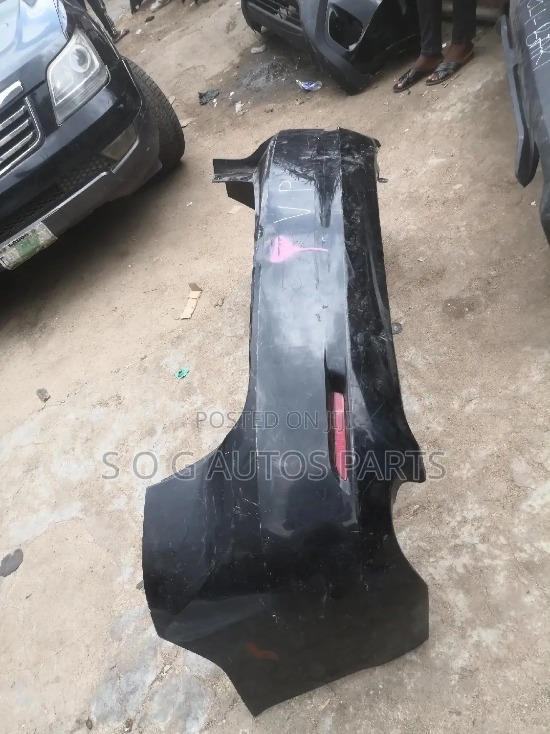 Back Bumper Venza 2015
