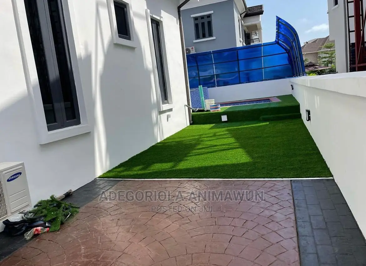 Quality Artificial Grass (Abuja Best Price)