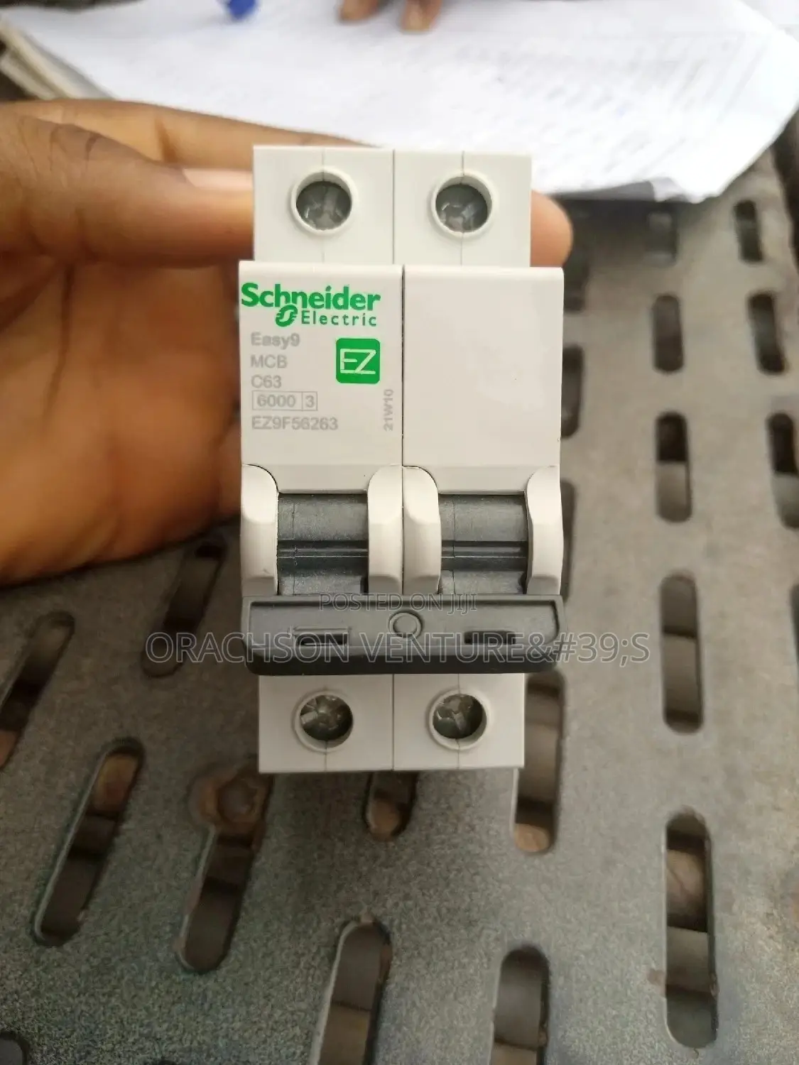 63amps 2pole Ez Schneider Electric