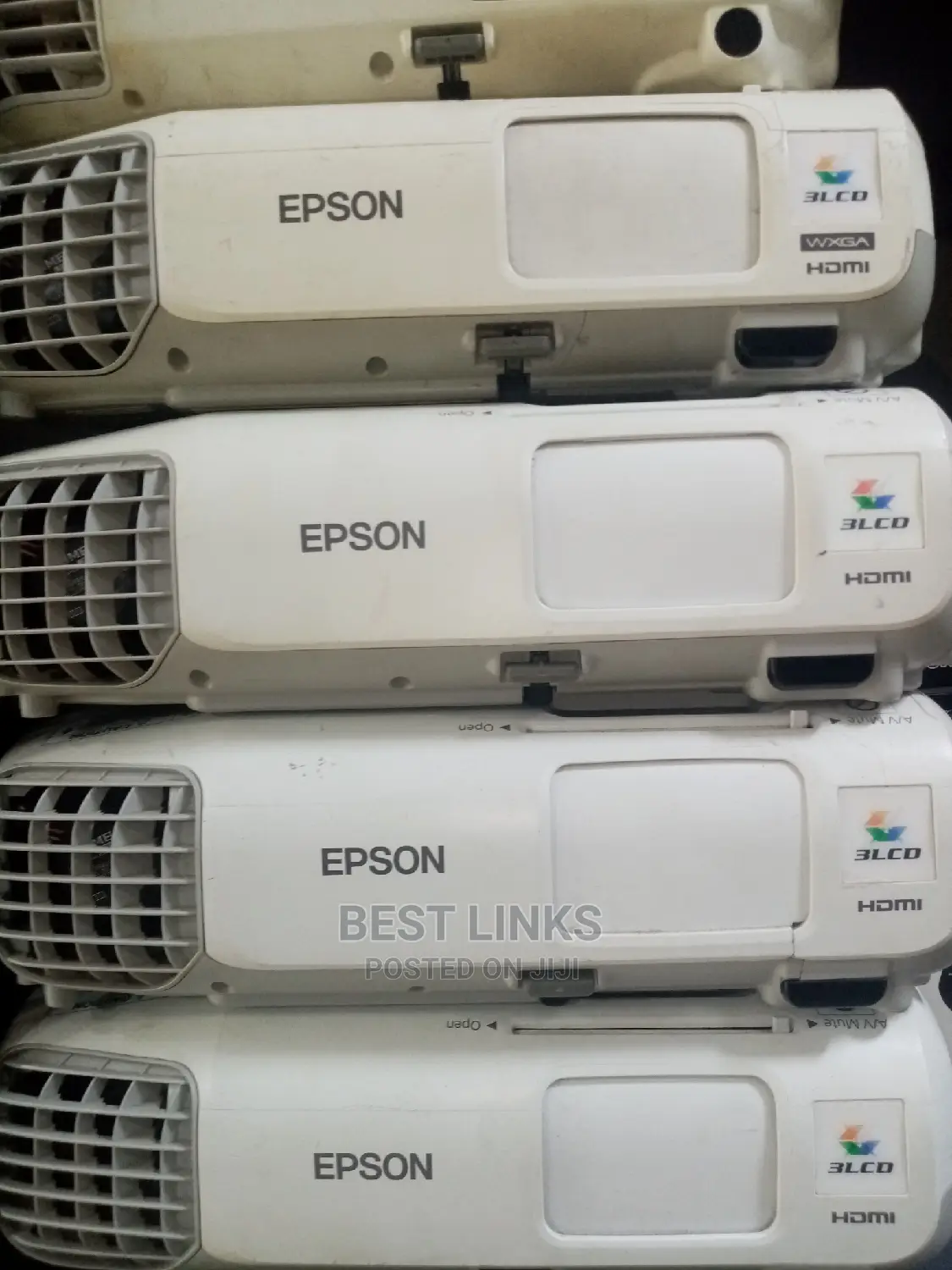 Epson Projector Available With Hdmi, Vga Ports, 3500 Lumens