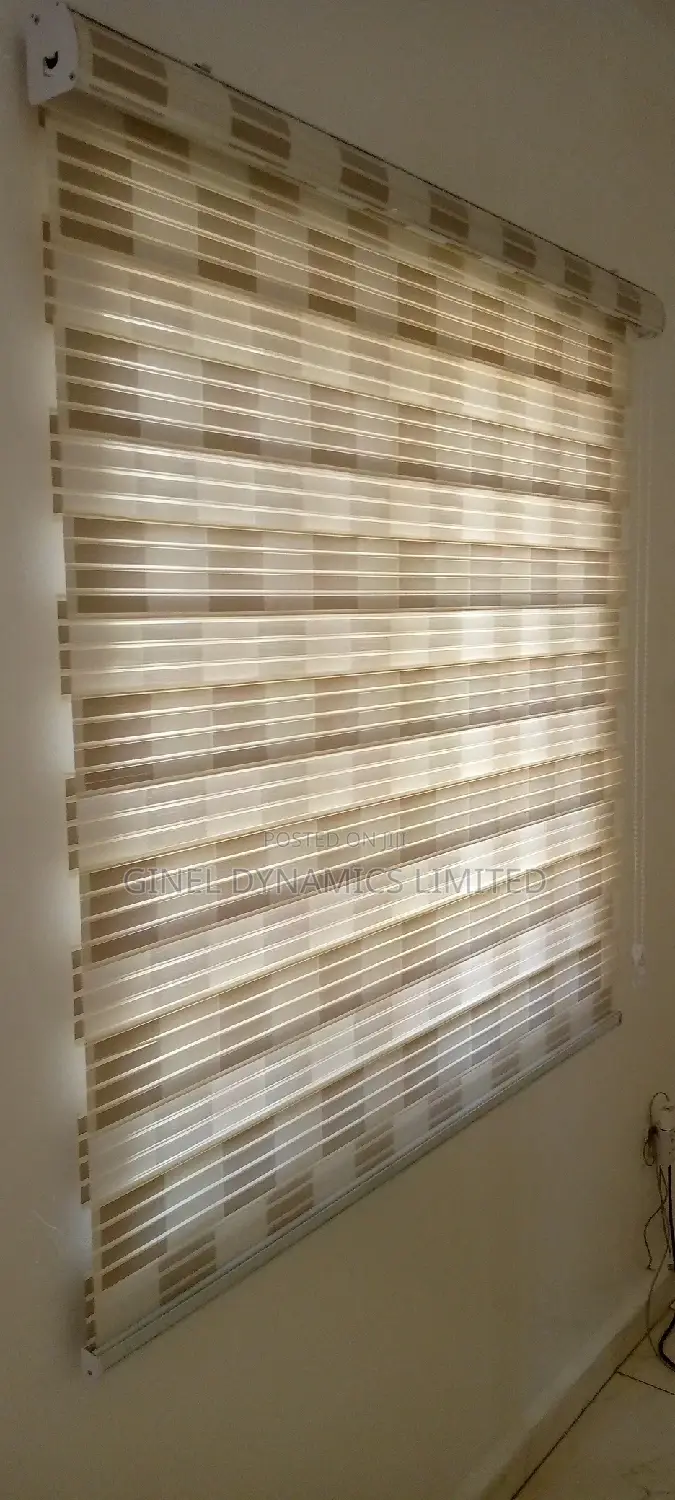 Day and Night Blind (Free Delivery)