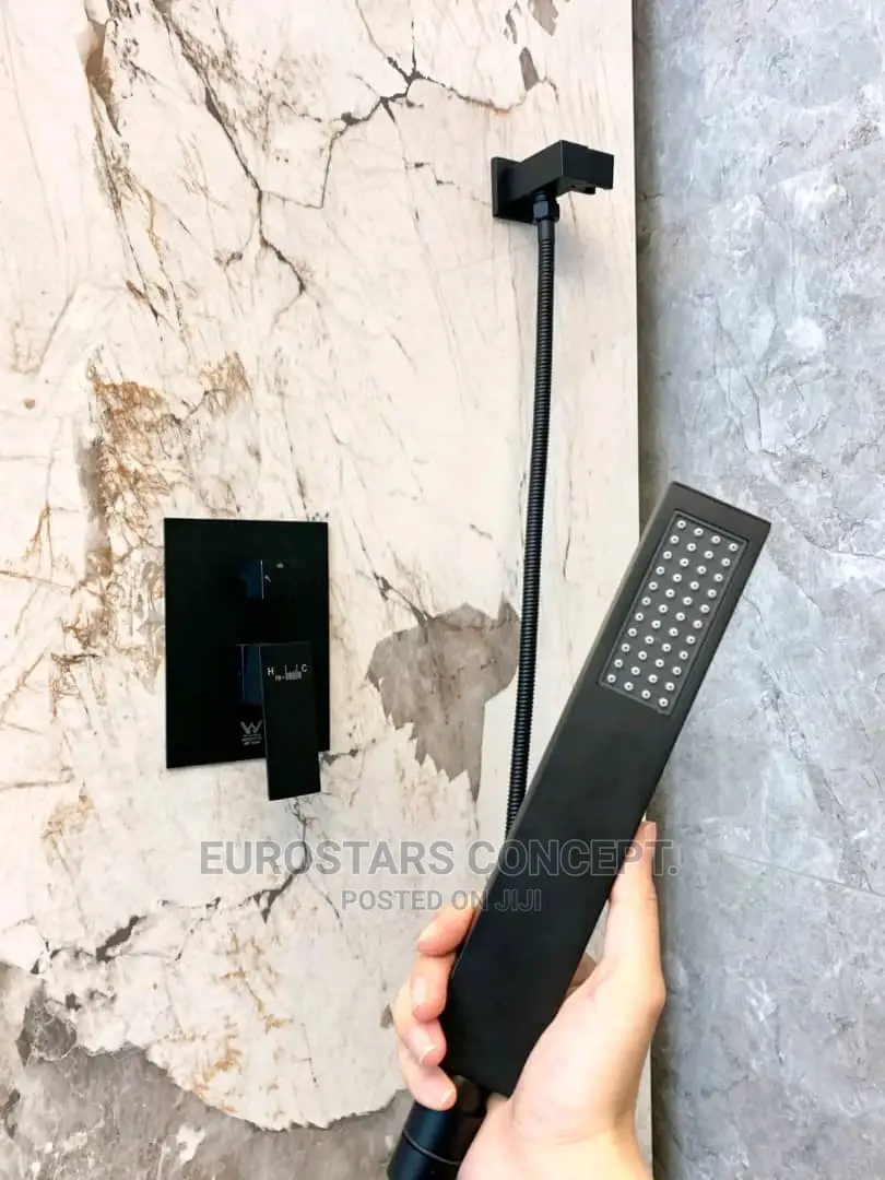 Black Condit Shower Set