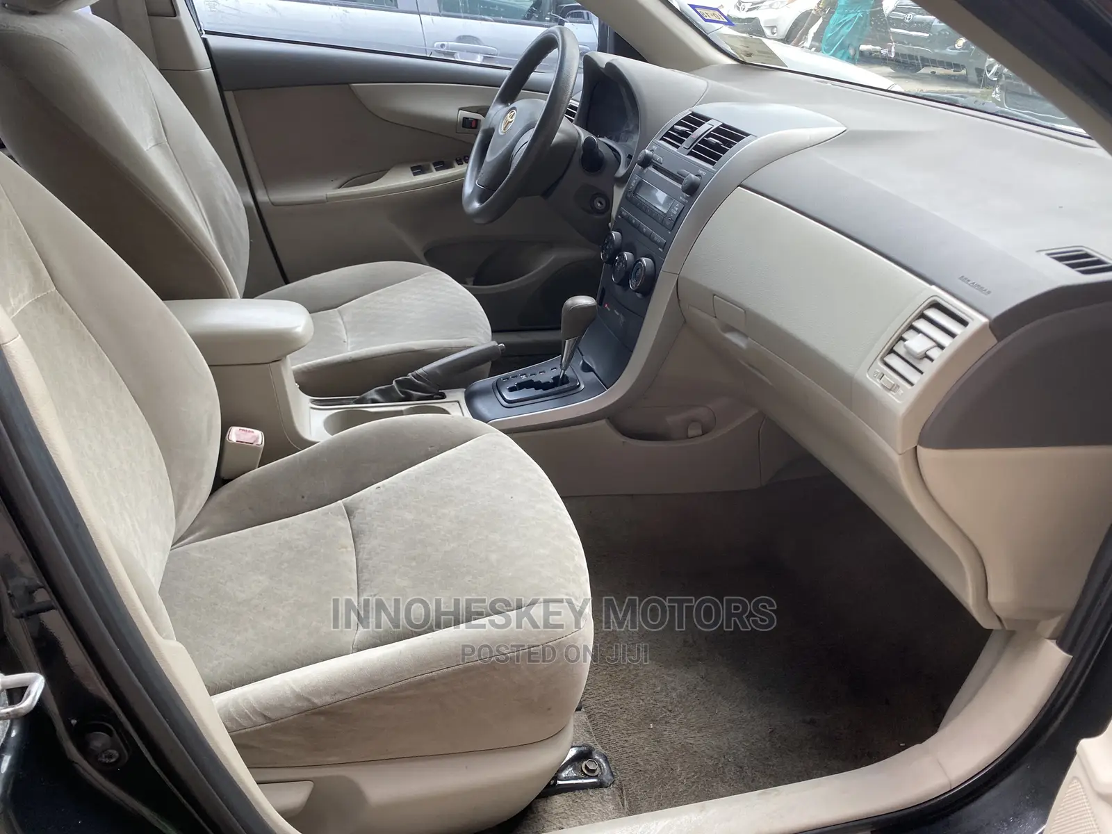 Toyota Corolla 2010 Black