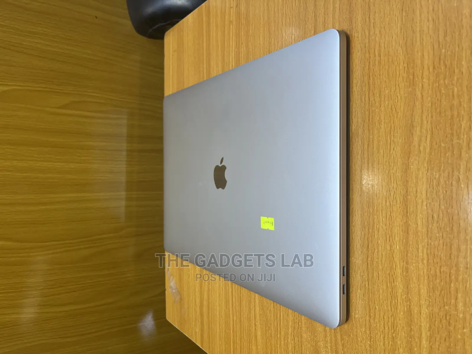 Laptop Apple MacBook Pro 2019 16GB Intel Core I9 SSD 1T